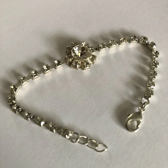 Vintage Silver Tone Cocktail Bracelet - Picture 2 of 14